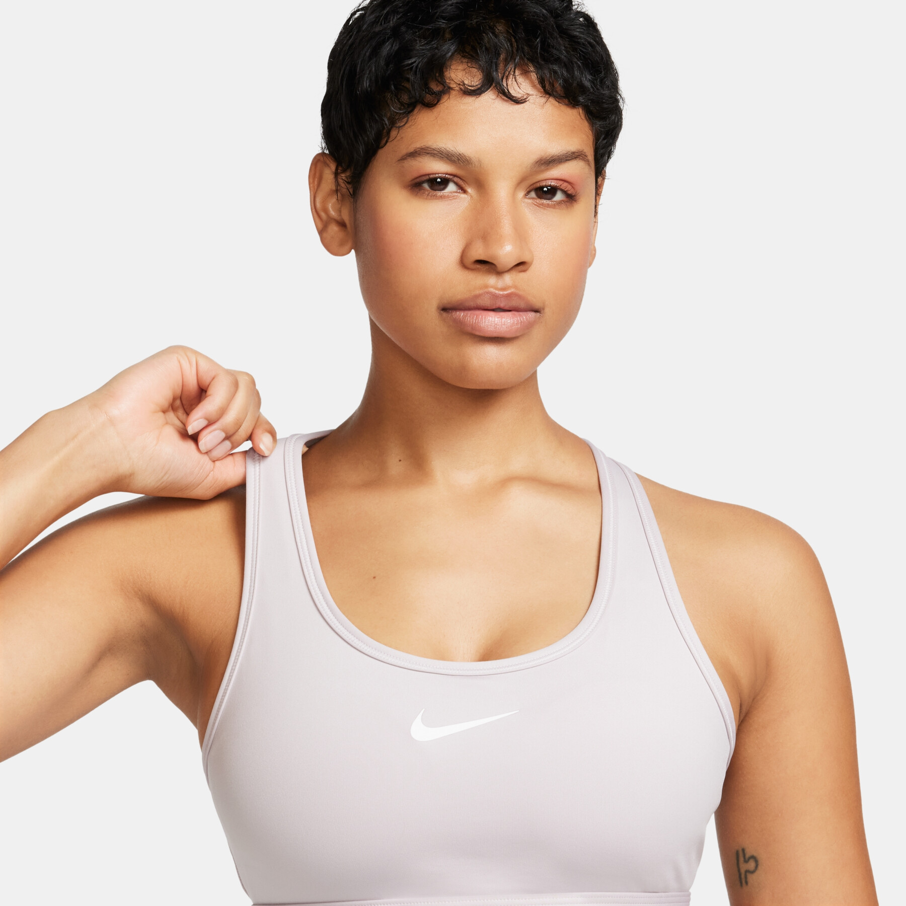 Soutien acolchoado para mulher Nike Swoosh Medium Support