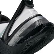 Sapatos de treino cruzado para mulheres Nike Metcon 8 Fly Ease Premium